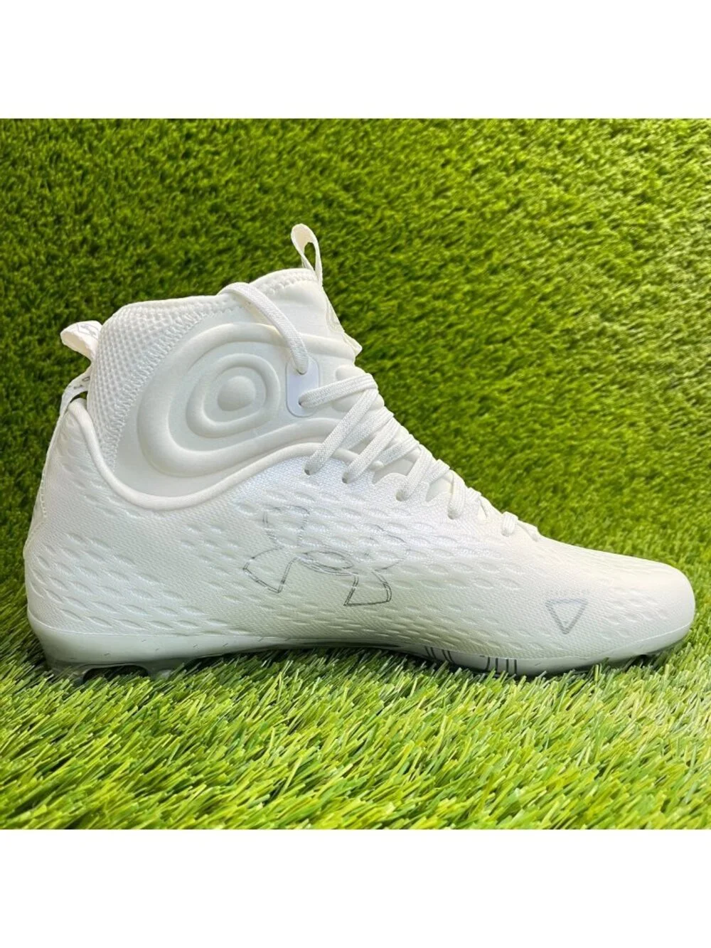Under Armour Spotlight Lux MC 2.0 Mens Size 11 White Running Football Cleats